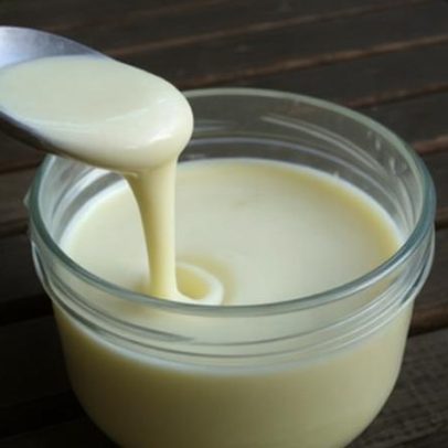 Franceses atingem metas de proteína graças a queijo que parece ectoplasma