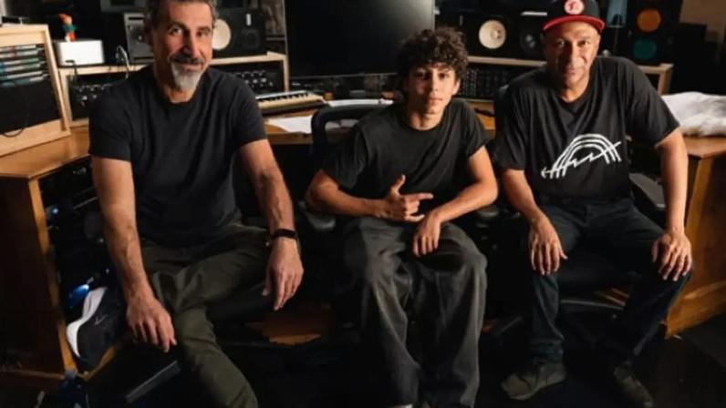 Serj Tankian com Roman e Tom Morello