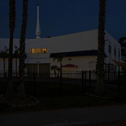 Polícia atende tiroteio no Centro Islâmico de San Diego