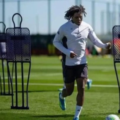 Manchester United x Liverpool: onde assistir, escalações e arbitragem
