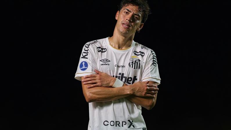 Gabriel Bontempo pelo Santos