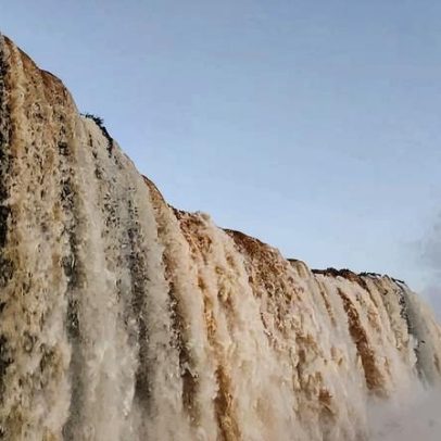 Foz do Iguaçu é novamente o melhor destino de cachoeira, aponta Datafolha