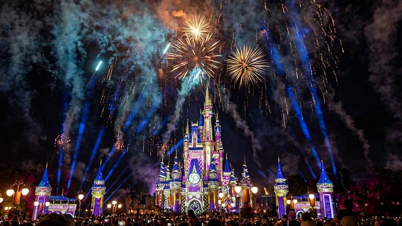 Celebração dos 50 anos do aniversário do Walt Disney World, em Orlando (EUA)