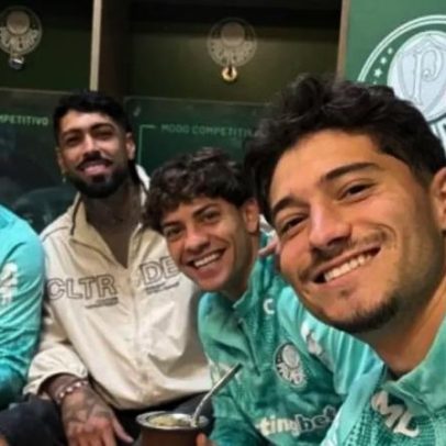 Barboza visita novos companheiros no CT do Palmeiras