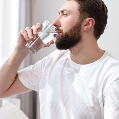 Como manter a hidratação nos dias frios: estratégias simples