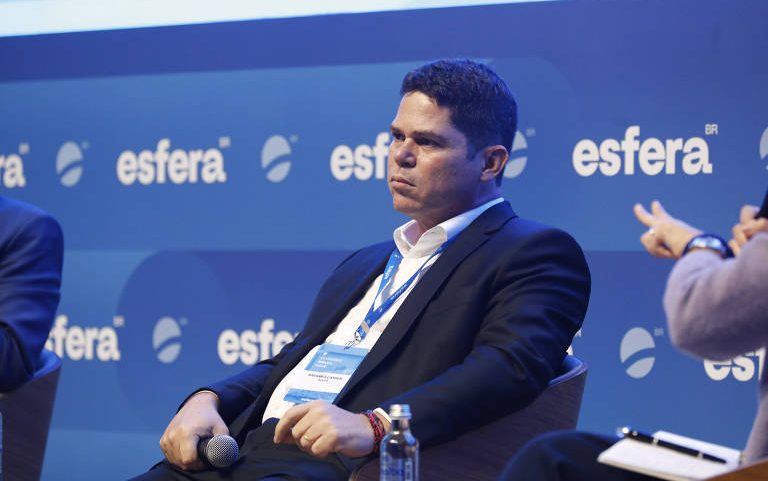 O CEO da Aegea, Radamés Casseb, durante seminário do grupo Esfera Brasil, em São Paulo