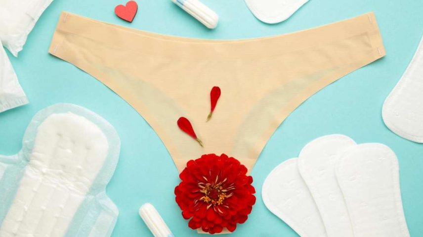 Tons do sangue menstrual podem variar durante o ciclo e indicar mudanças naturais ou sinais de alerta para a saúde íntima