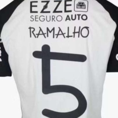 Corinthians leiloa uniformes em campanha pelo Dia Mundial da Síndrome de Down