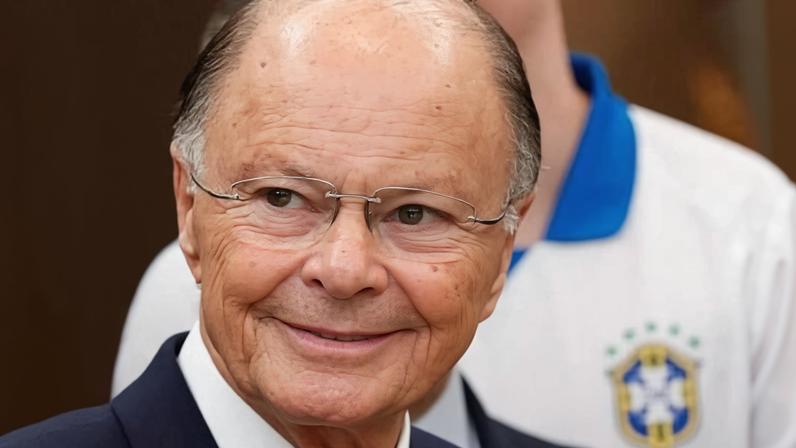Bispo Edir Macedo, líder da Igreja Universal do Reino de Deus