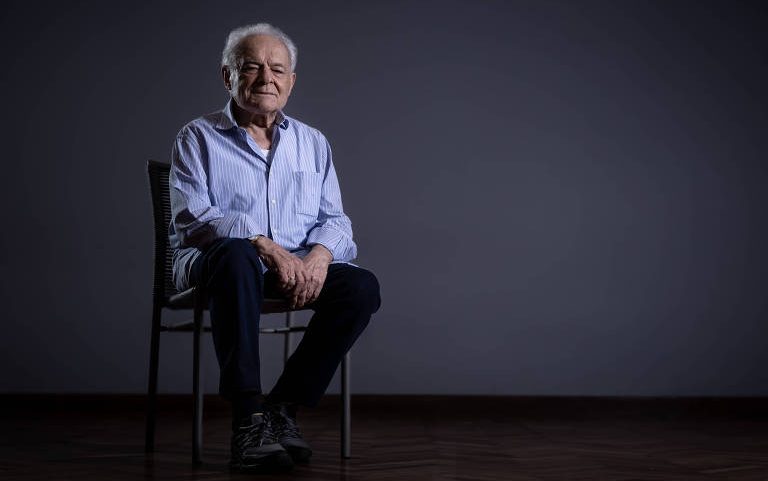 O ator Othon Bastos, 92, protagoniza a peça 'Não me Entrego, Não!'