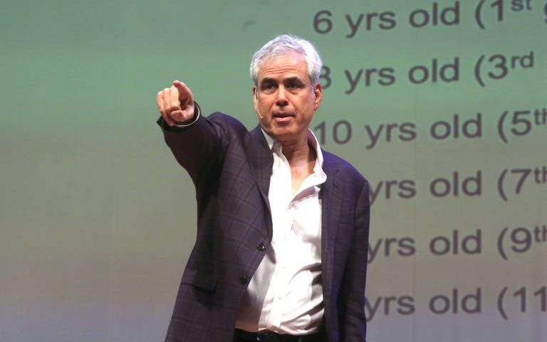 O psicólogo Jonathan Haidt no Fronteiras do Pensamento em São Paulo