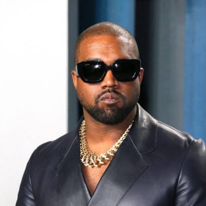 Kanye West faz show na Albânia após recusa na França e no Reino Unido