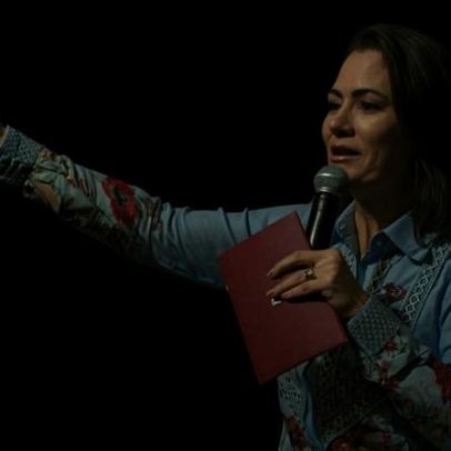 Michelle Bolsonaro chama Alexandre de Moraes de 'irmão em Cristo'