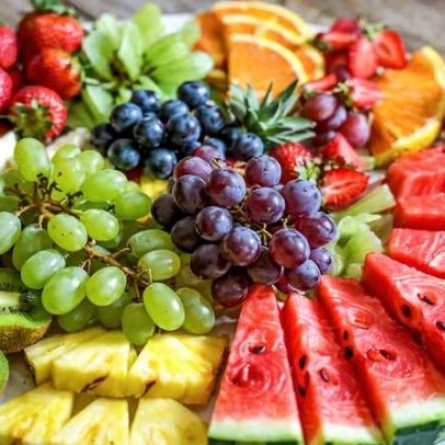 Estudo limitado investiga relação entre consumo de frutas e câncer de pulmão