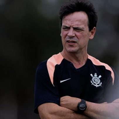 Corinthians inicia sequência de jogos fora de casa antes do clássico