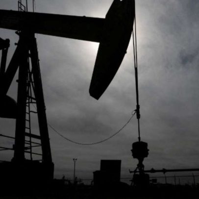 Preço do petróleo cai após Vance citar avanços nas negociações com o Irã