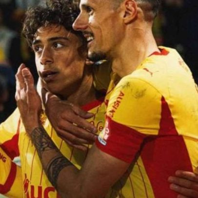 Lens vence Nantes, garante vaga na Liga dos Campeões e segue na briga pelo título