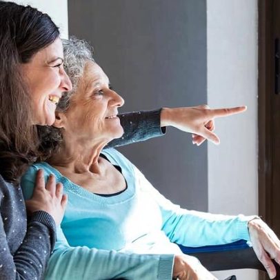 Paciente busca alternativas após mãe não remarcar cirurgia para acompanhá-lo