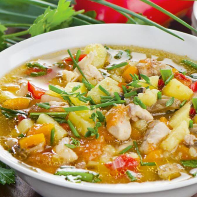 Sopa de legumes com macarrão: econômica, nutritiva e rápida de fazer