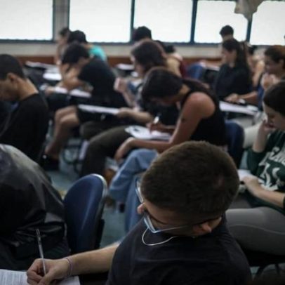 Ensino superior não acompanha demanda por habilidades em IA, diz estudo