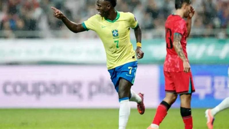 Atacante Vinícius Júnior usará a camisa 7 na Copa do Mundo