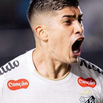 Santos vence Bragantino na Vila com brilho de Neymar