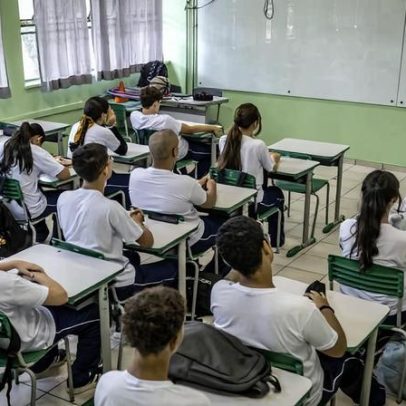 MP denúncia ilegal contratação de PMs para atuar em escolas