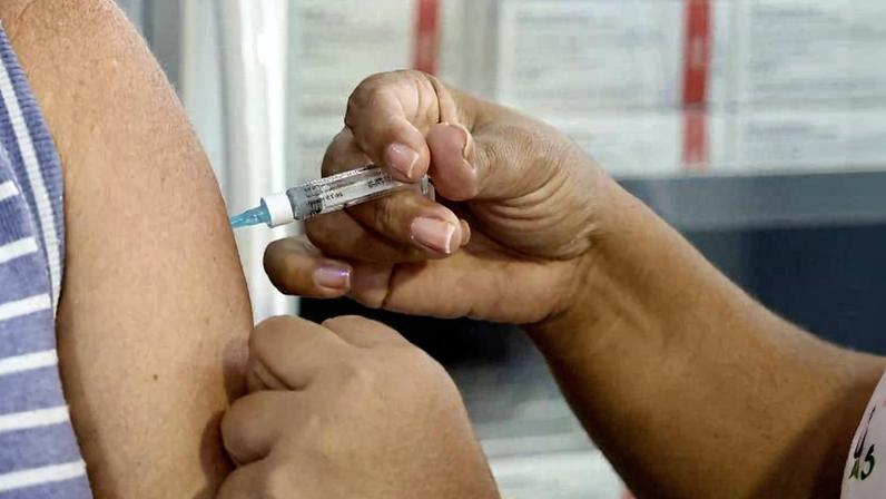 Mirassol, no interior de São Paulo, inicia nesta segunda-feira (2) o projeto-piloto da estratégia nacional de vacinação contra a chikungunya.