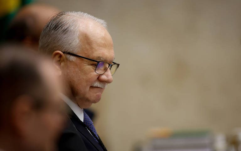 O ministro Edson Fachin, presidente do STF (Supremo Tribunal Federal), durante sessão plenária da corte
