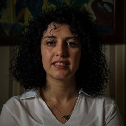 Saúde da iraniana vencedora do Nobel da Paz piora; ativista é hospitalizada