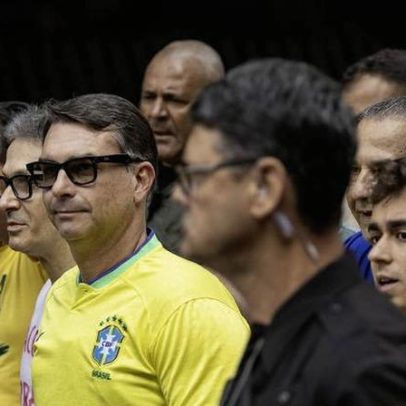 Bolsonaros divulgam trailer de Dark Horse em desgaste por vínculo com Vorcaro