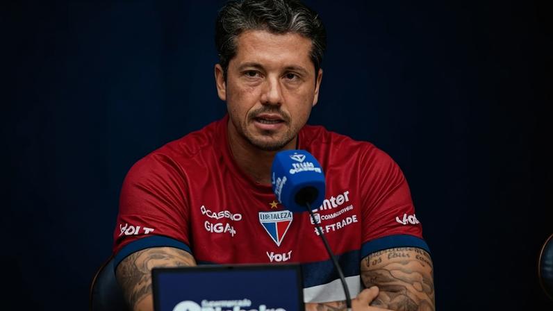 Thiago Carpini, técnico do Fortaleza, que joga a Copa do Nordeste