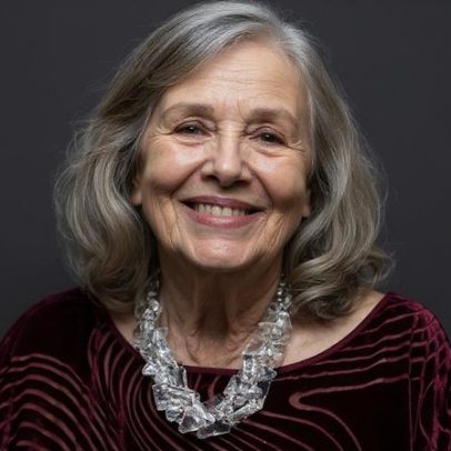 Rosiska Darcy de Oliveira revisita trajetória literária e feminista em fotos