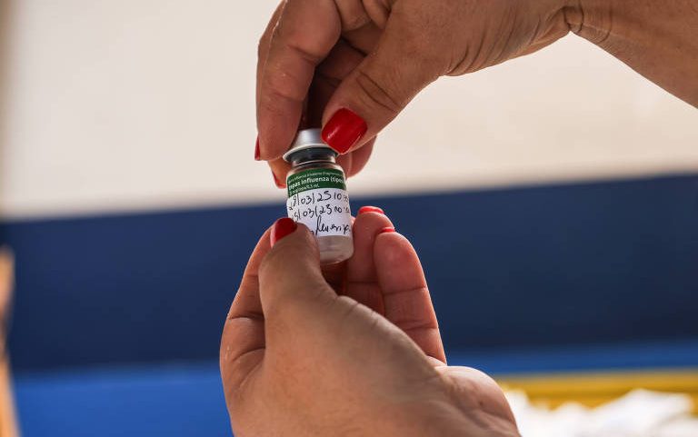 Vacinação contra a gripe na cidade de São Paulo
