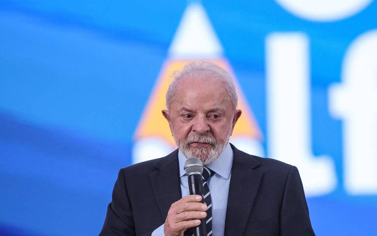Presidente Lula participa de solenidade no Palácio do Planalto