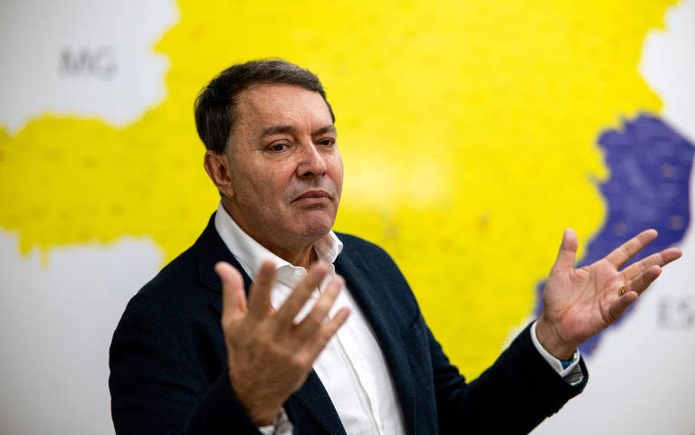 O dono do Supermercados BH, Pedro Lourenço de Oliveira, na sede da empresa, em Contagem (MG)