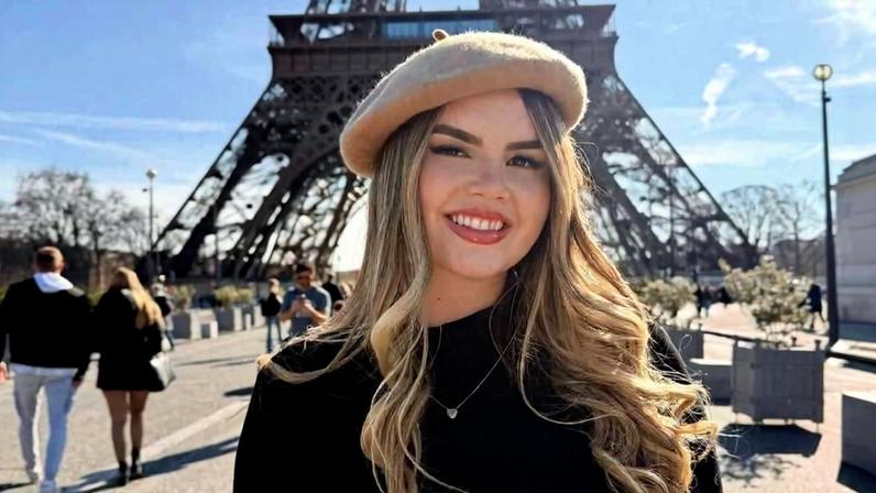 Julia Vitoria Sobierai Cardoso, de 23 anos, natural de Chapecó (SC), foi assassinada no Paraguai