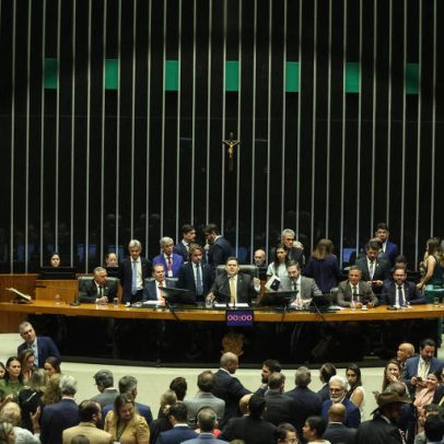 PSOL-Rede e associação vão ao STF contra lei que reduz penas de Bolsonaro