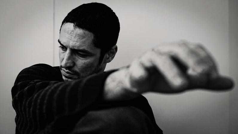 O ator Gabriel Leone, que faz show de seu primeiro álbum