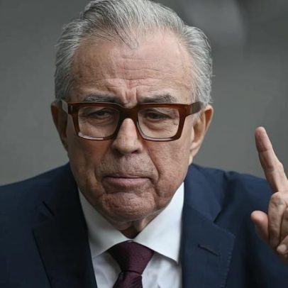 Governador mexicano acusado de narcotráfico pelos EUA anuncia afastamento