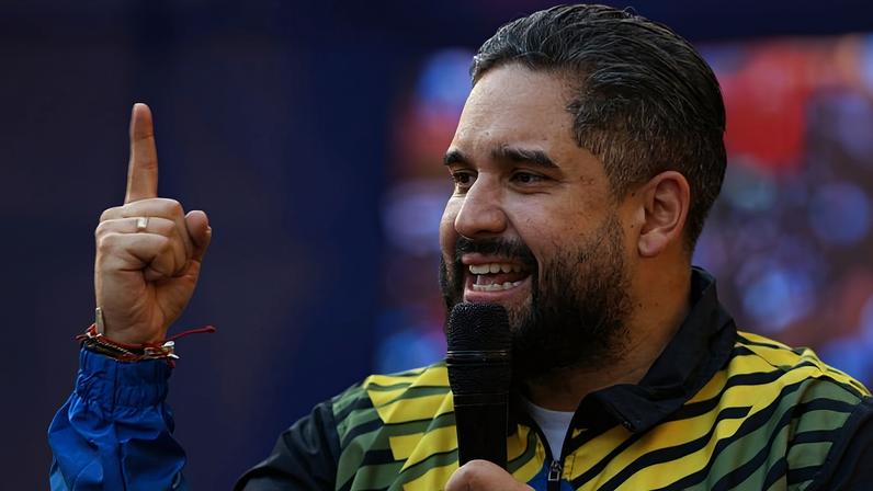 O deputado filho do ex-ditador da Venezuela, Nicolás Maduro Guerra, durante evento público em Caracas