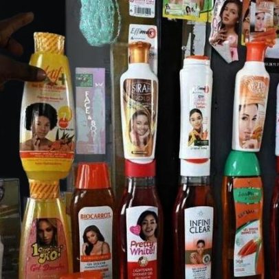 Motivos culturais e sociais levam mulheres africanas a clarear a pele