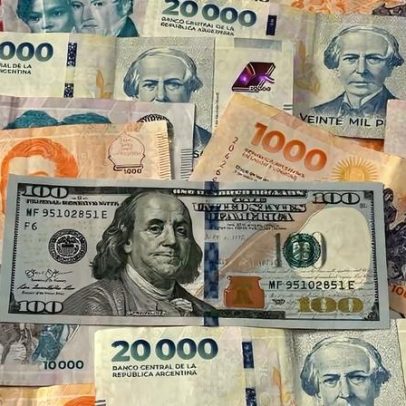 Argentinos guardam dinheiro no colchão mesmo incentivo de Milei às contas