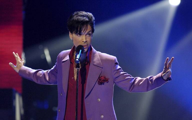 O artista Prince em 2006