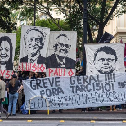 Alunos das estaduais de SP se unem por bolsas, moradia e alimentação