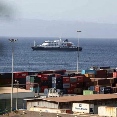 Cruzeiro com hantavírus permanece no mar após Cabo Verde proibir desembarque