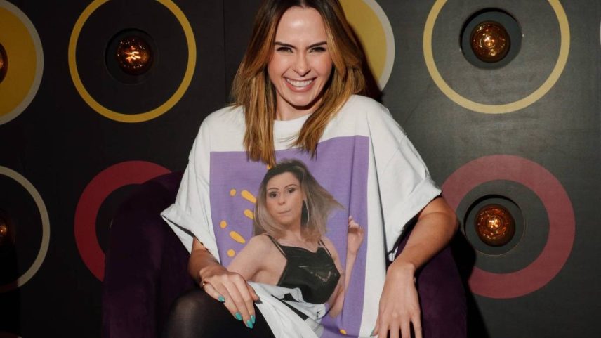 Ana Paula Renault alfineta Aline Campos