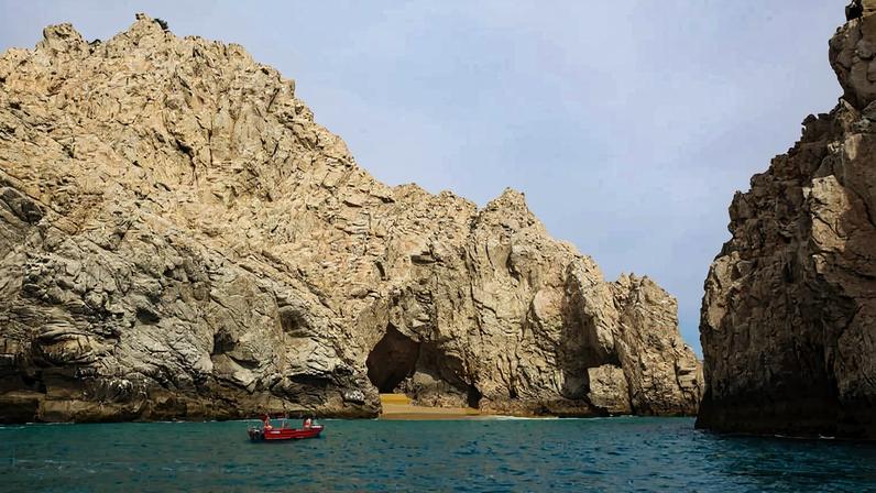 O Arco, em Cabo San Lucas (El Arco), famosa formação rochosa considerada o cartão-postal de Los Cabos, na Baixa Califórnia Sul, no México -