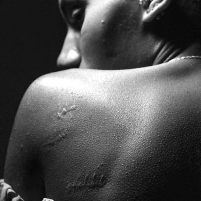 Impactos de longo prazo da violência doméstica analisados por especialistas