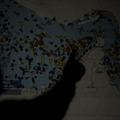 Petróleo cai após recuo de Trump em Hormuz e sinal de diálogo com Irã